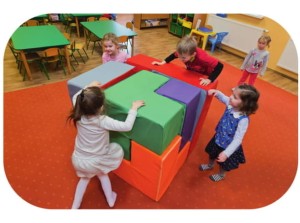 ZESTAW KSZTAŁTEK - OLO (8 SZT.)